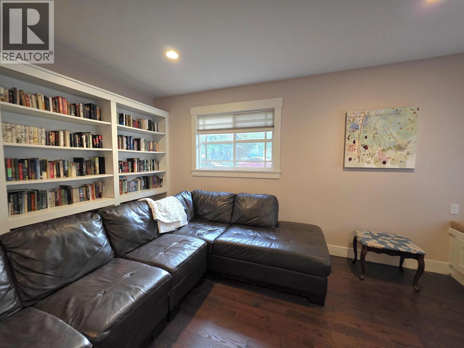 Photo 11 of 1692 Windermere Place, Port Coquitlam BC