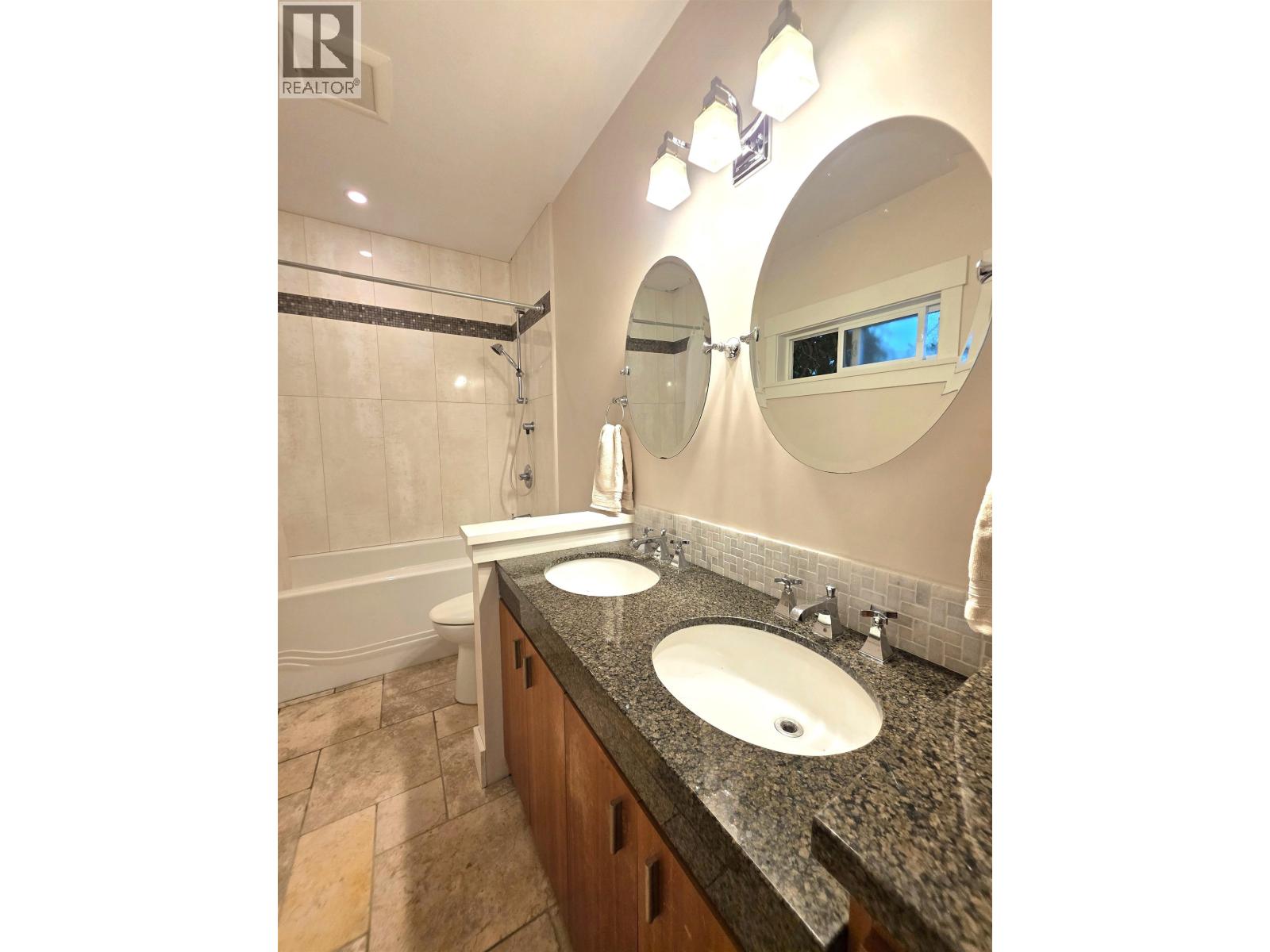 Photo 14 of 1692 Windermere Place, Port Coquitlam BC