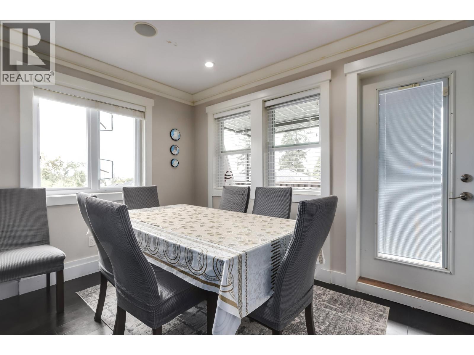 Photo 1 of 8363 Victoria Drive, Vancouver BC