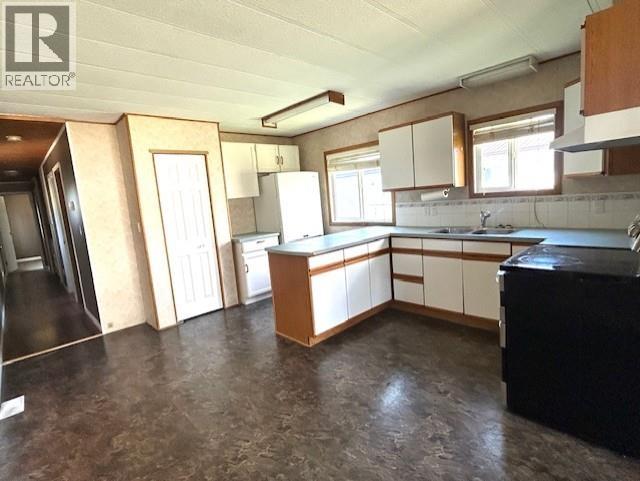 3903 POPLAR AVENUE, Fort Nelson