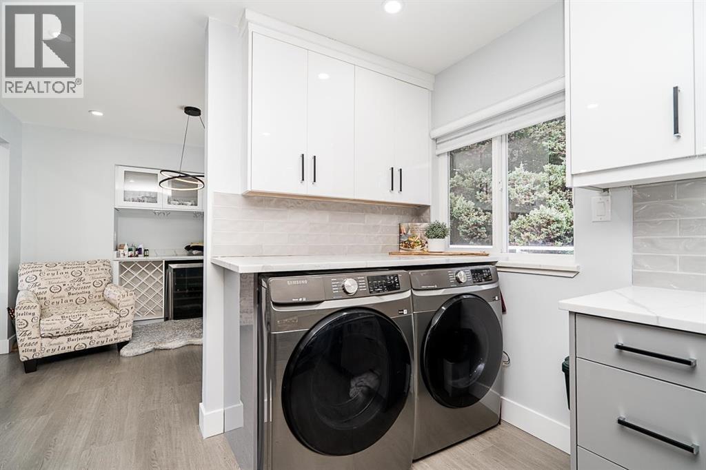 Photo 17 of 353 Laurentian Crescent, Coquitlam BC