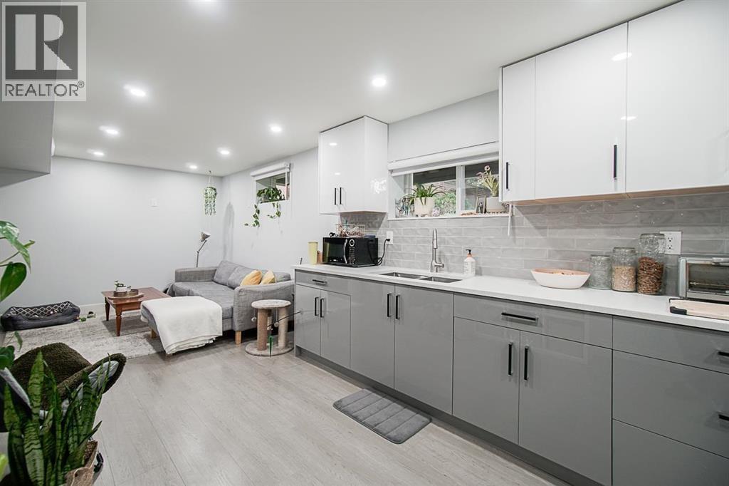 Photo 1 of 353 Laurentian Crescent, Coquitlam BC