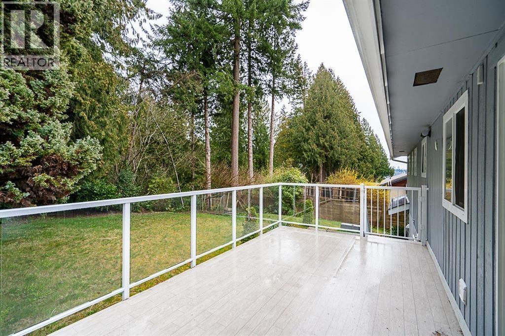 Photo 16 of 353 Laurentian Crescent, Coquitlam BC