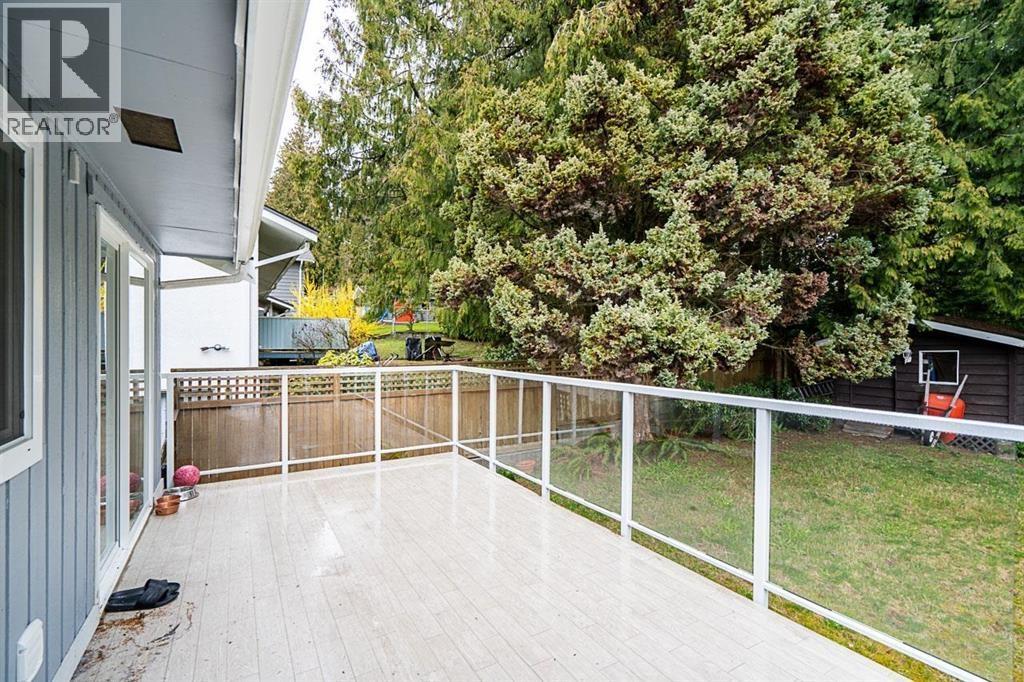 Photo 21 of 353 Laurentian Crescent, Coquitlam BC