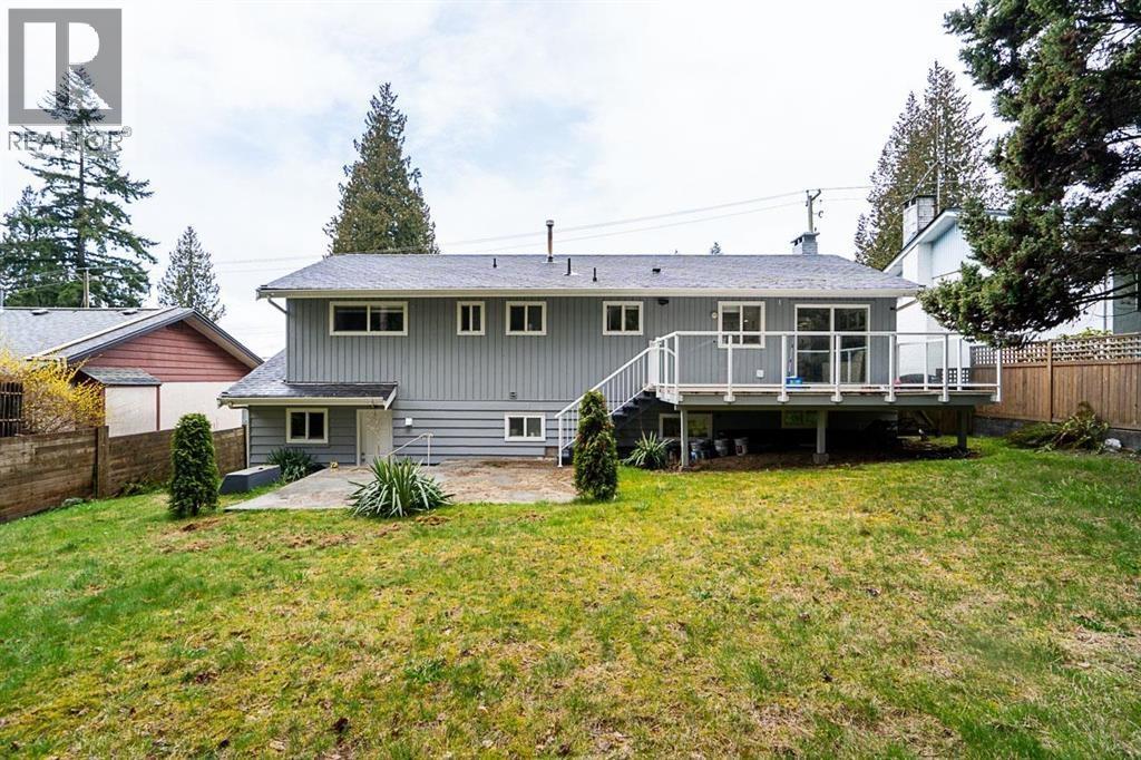 Photo 13 of 353 Laurentian Crescent, Coquitlam BC