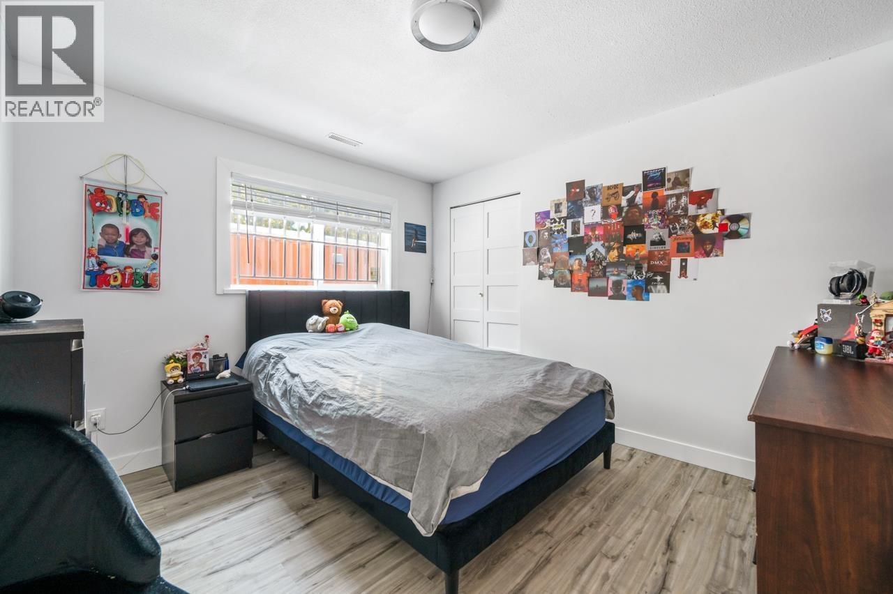 Photo 17 of 12753 261 Street, Maple Ridge BC