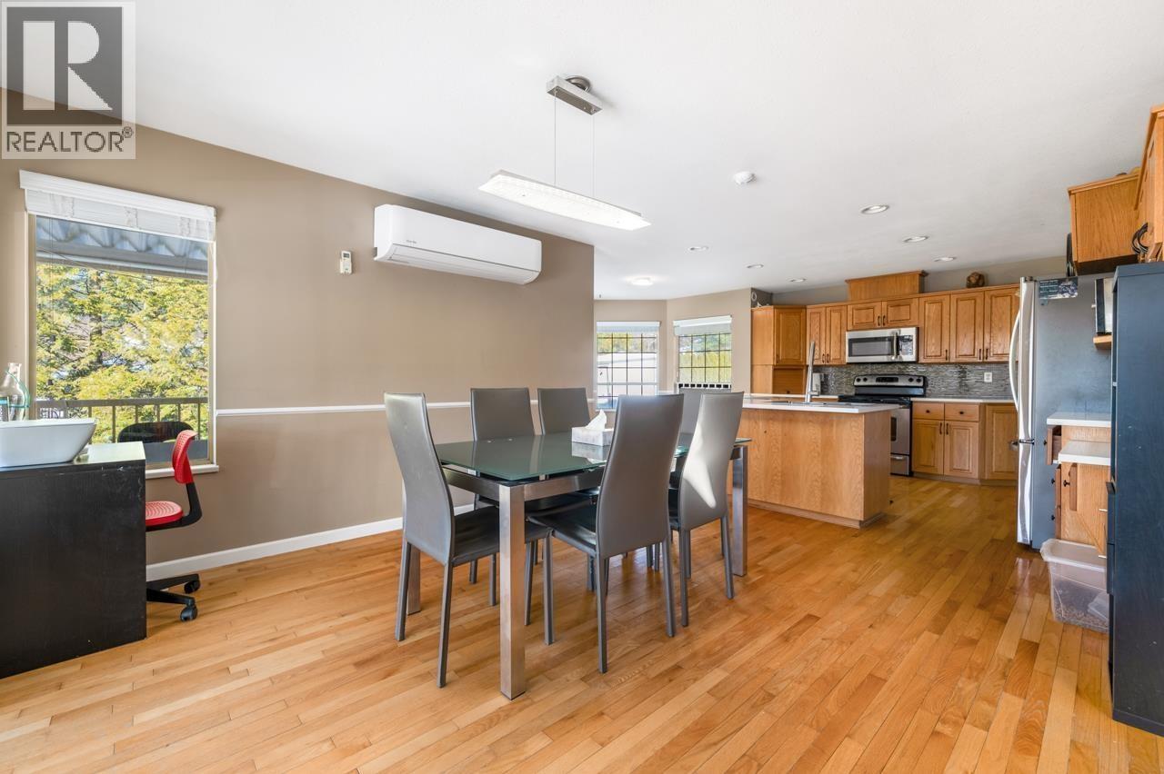 Photo 24 of 12753 261 Street, Maple Ridge BC