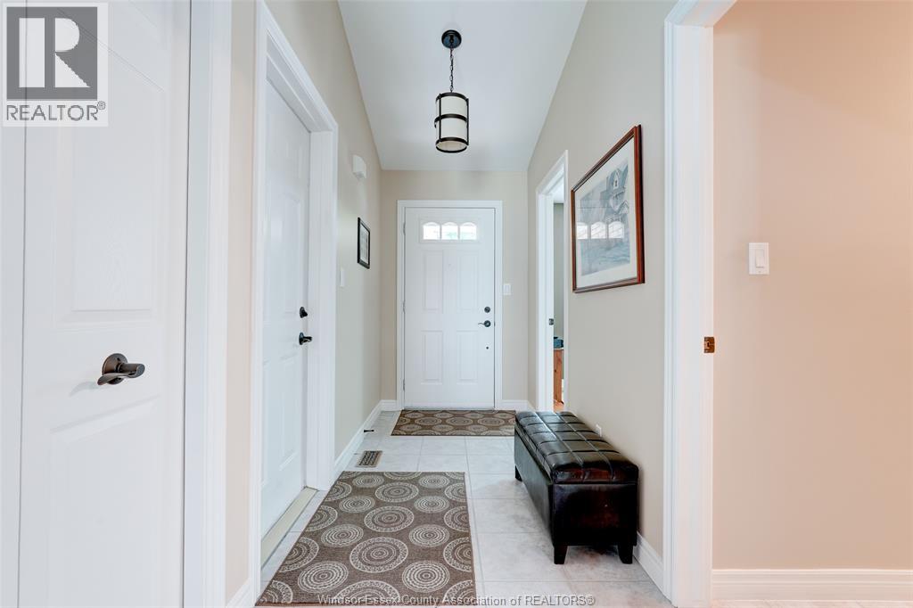 Photo 22 of 11480 Aldridge Street, Windsor ON