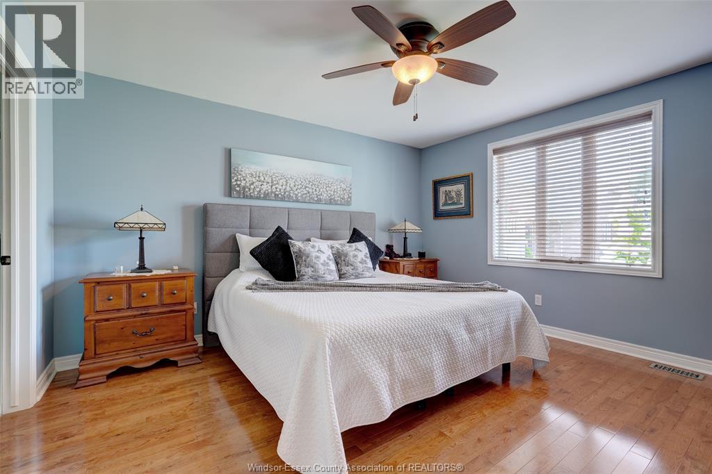 Photo 3 of 11480 Aldridge Street, Windsor ON