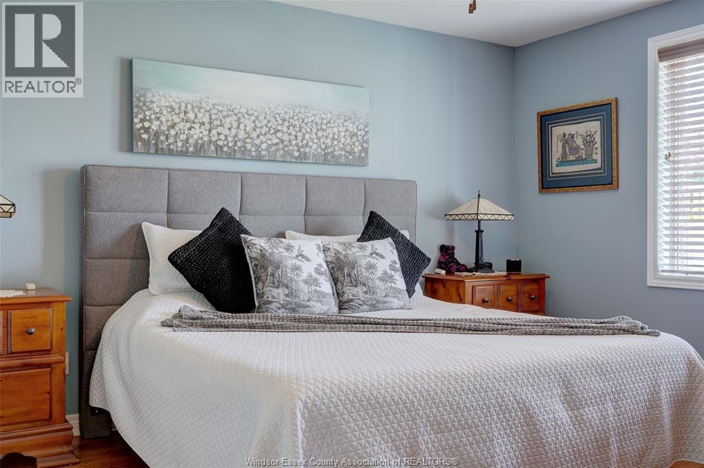 Photo 14 of 11480 Aldridge Street, Windsor ON