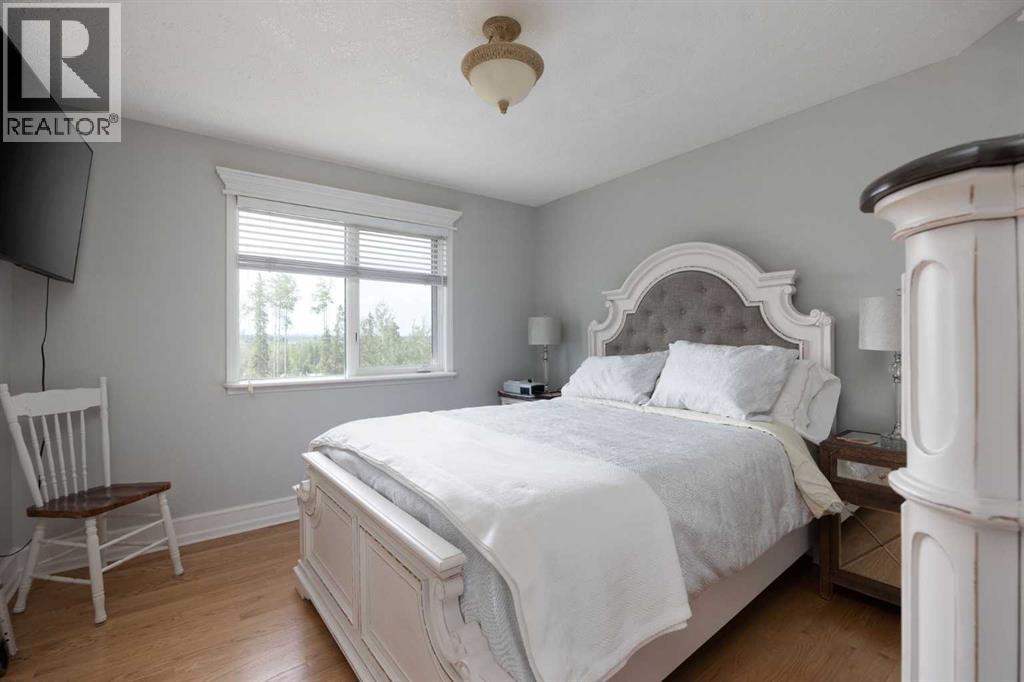 Photo 16 of 160 Community Lane, Saprae Creek AB