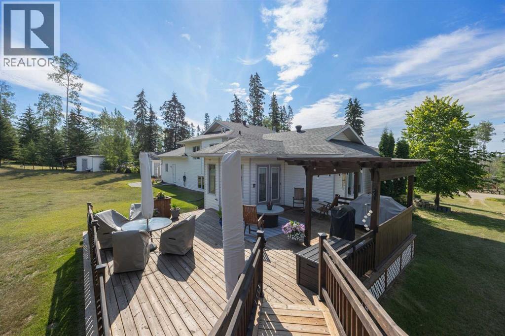 Photo 38 of 160 Community Lane, Saprae Creek AB