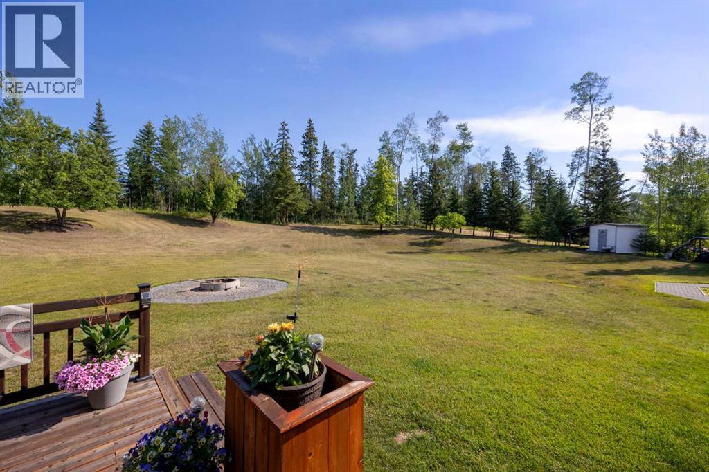 Photo 32 of 160 Community Lane, Saprae Creek AB
