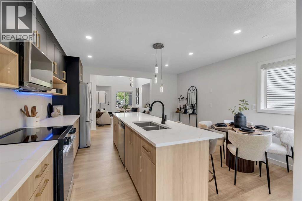 Photo 13 of 18 Valley Crest Close Nw, Calgary AB