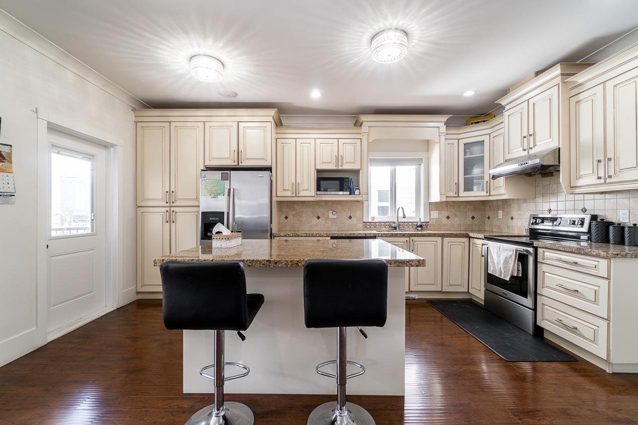 Photo 14 of 6461 140 Street, Surrey BC