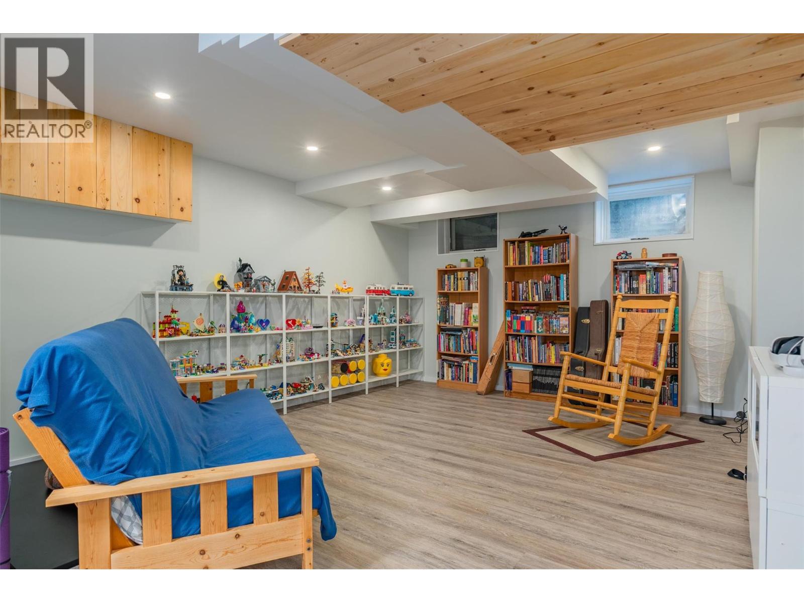 Photo 49 of 611 7th Street, Kaslo BC