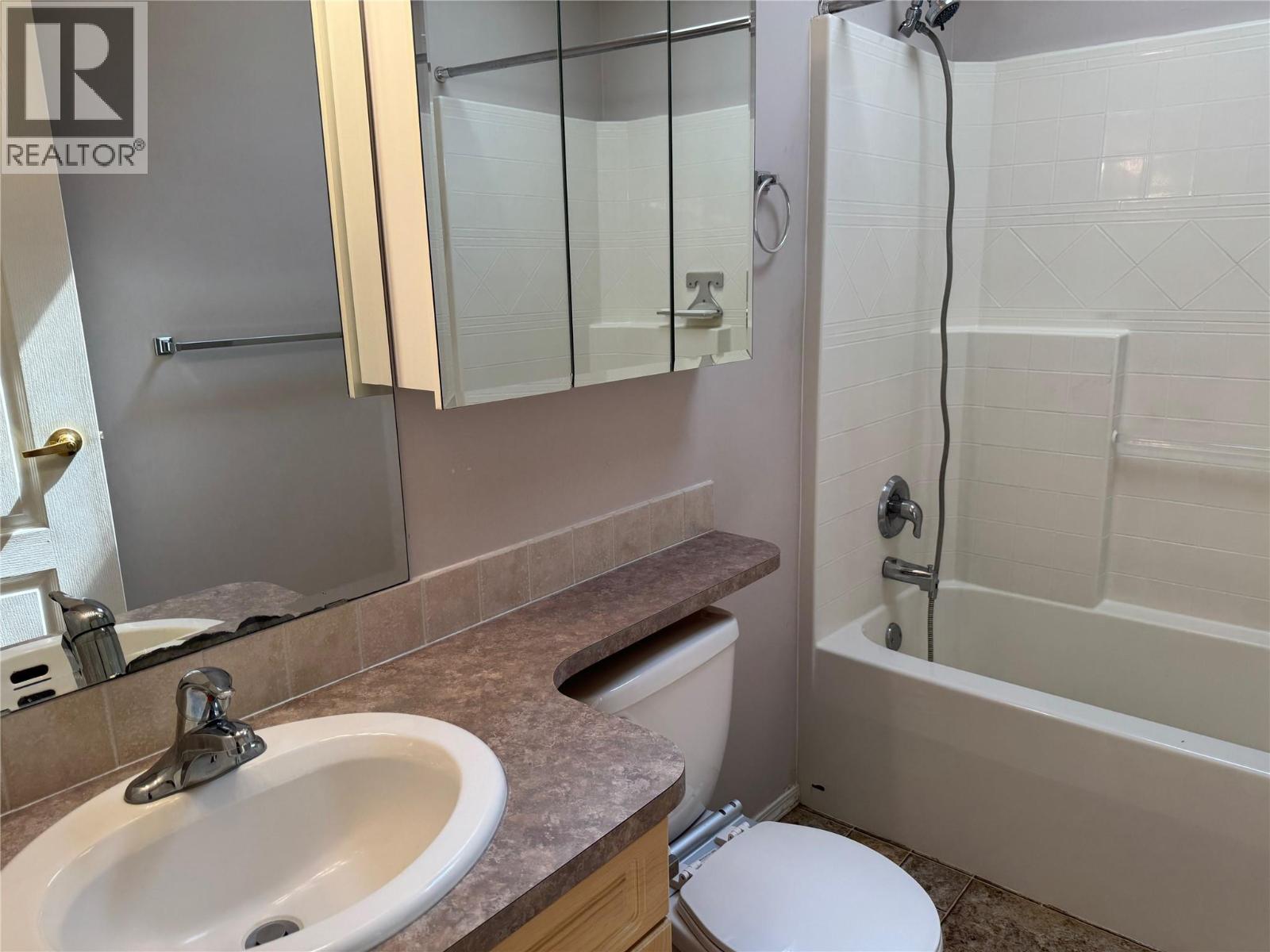 31 9400 115th Street, Osoyoos