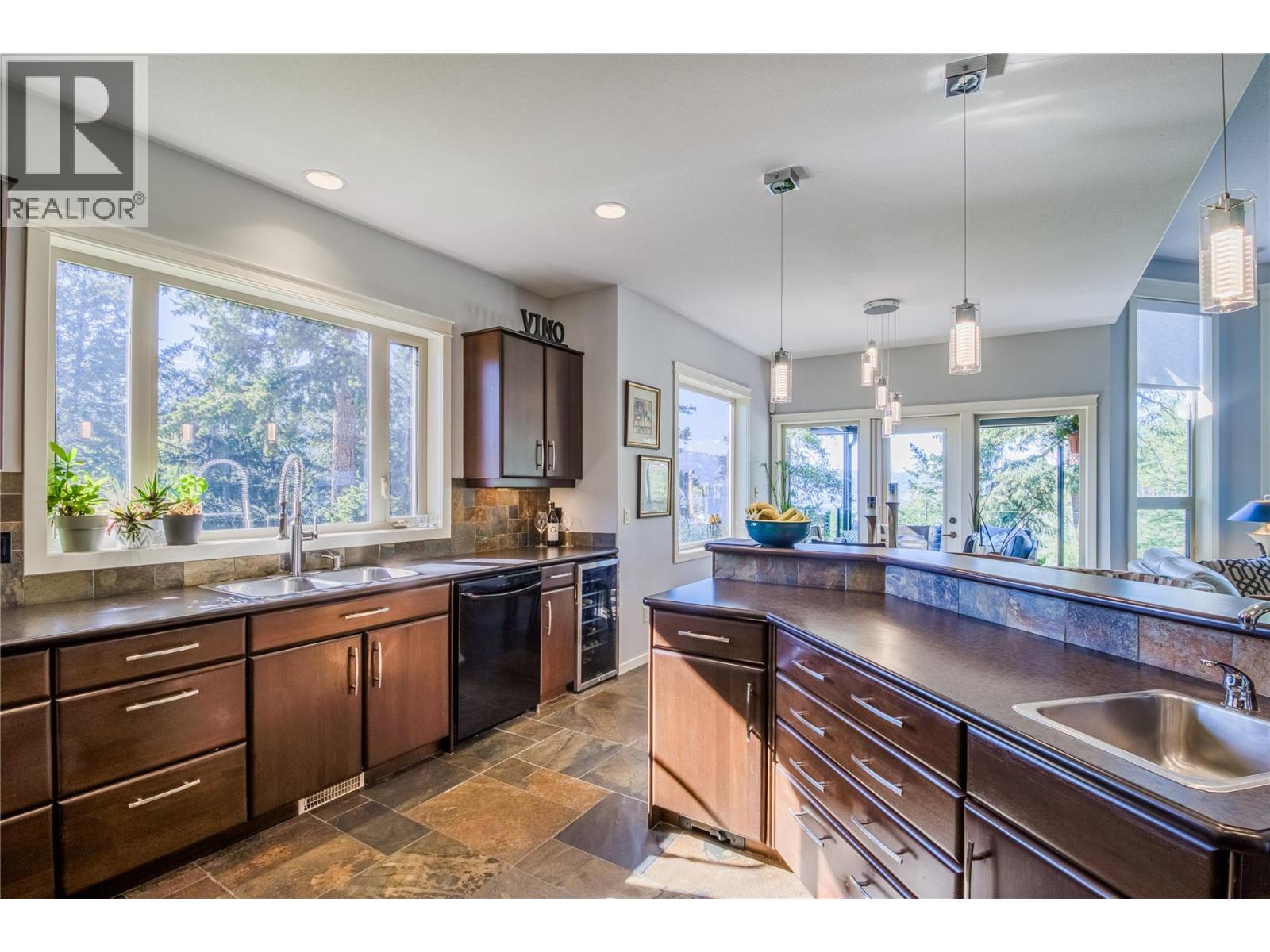 10726 Nighthawk Road Unit# 70, Lake Country
