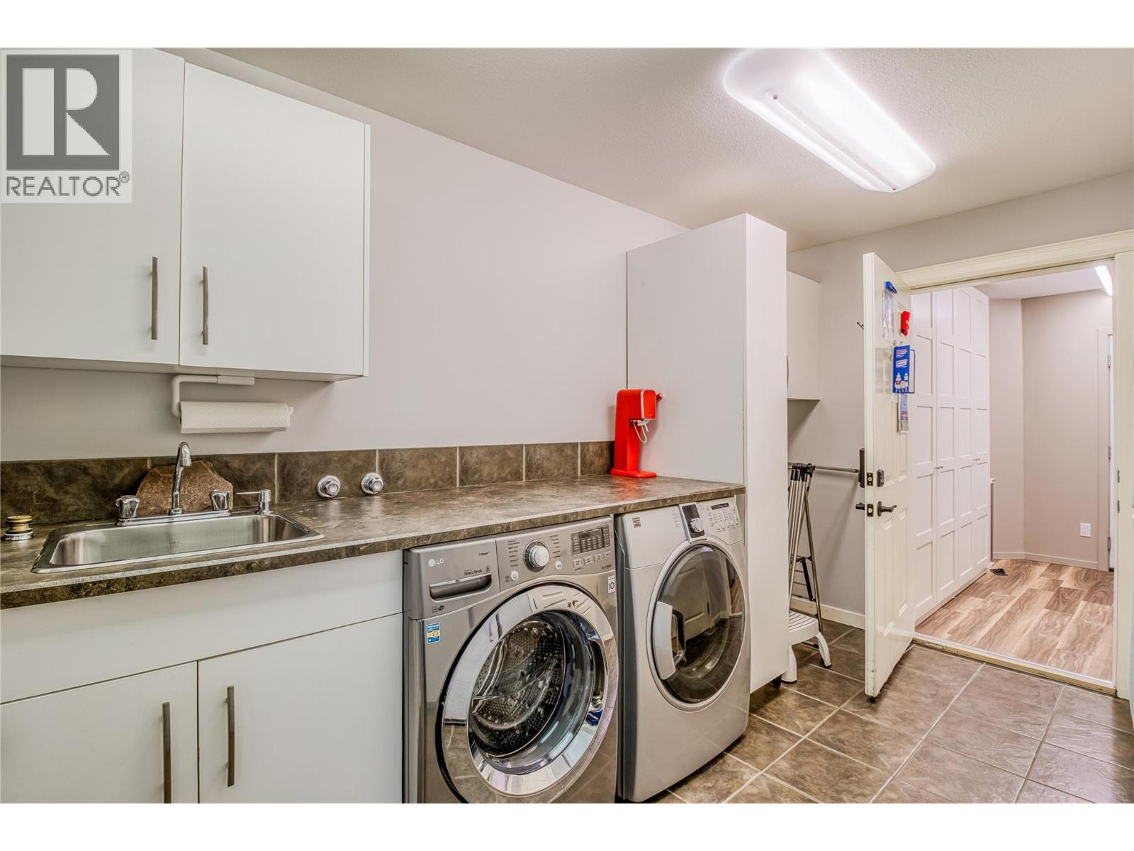 10726 Nighthawk Road Unit# 70, Lake Country