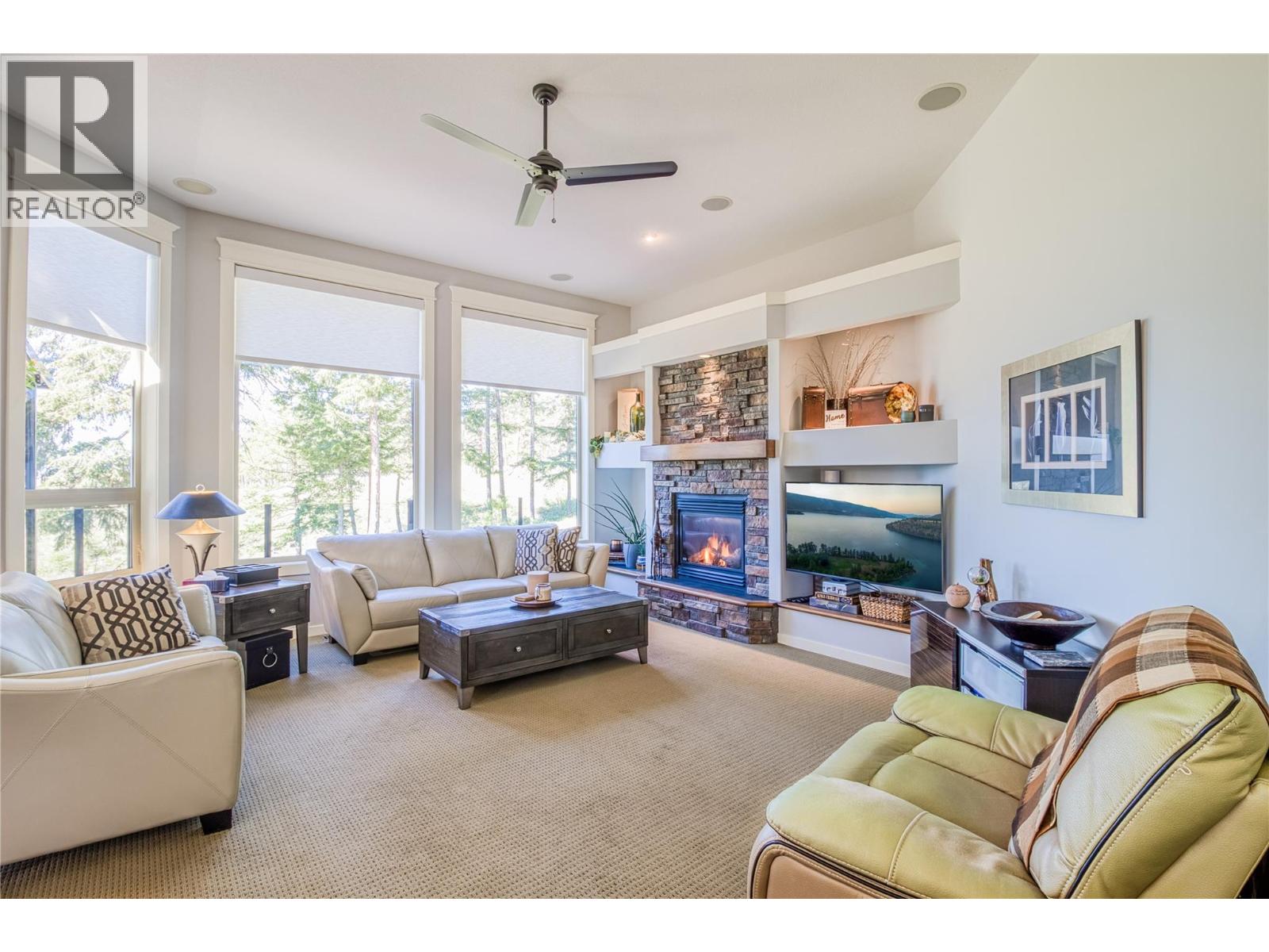 10726 Nighthawk Road Unit# 70, Lake Country