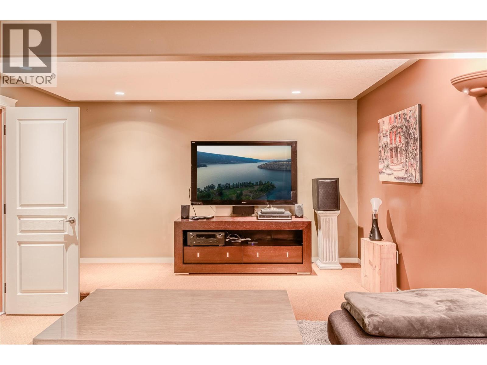 10726 Nighthawk Road Unit# 70, Lake Country