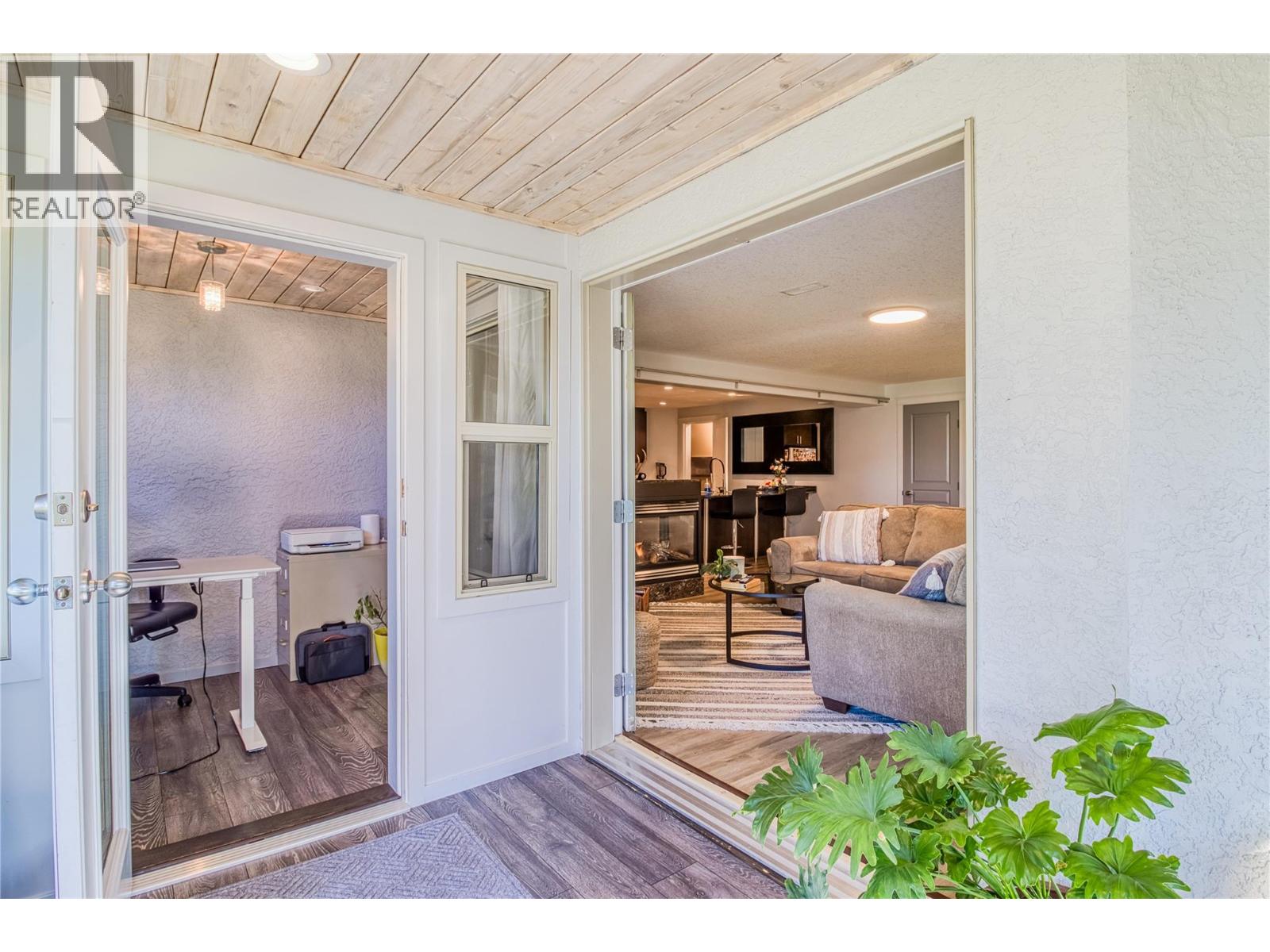 10726 Nighthawk Road Unit# 70, Lake Country