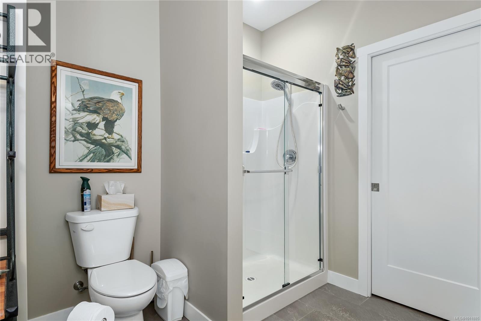 Photo 11 of 90 2006 Sierra Dr, Campbell River BC