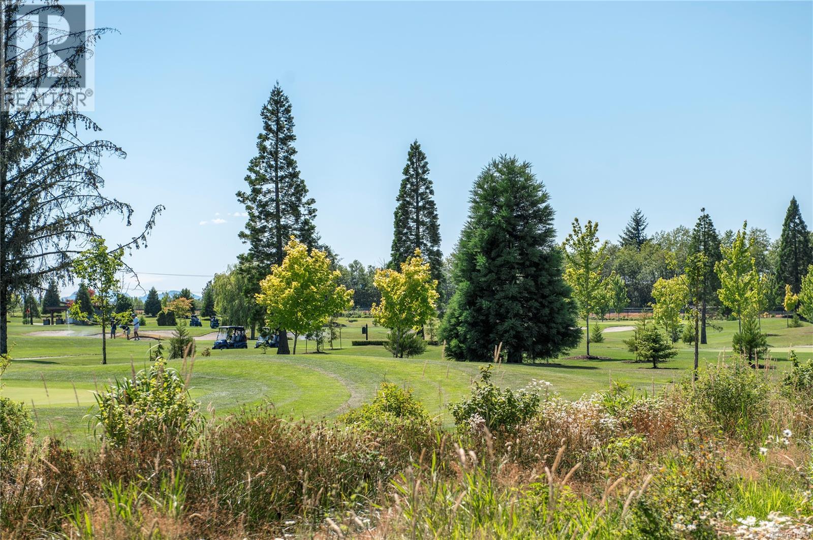 Photo 6 of 90 2006 Sierra Dr, Campbell River BC