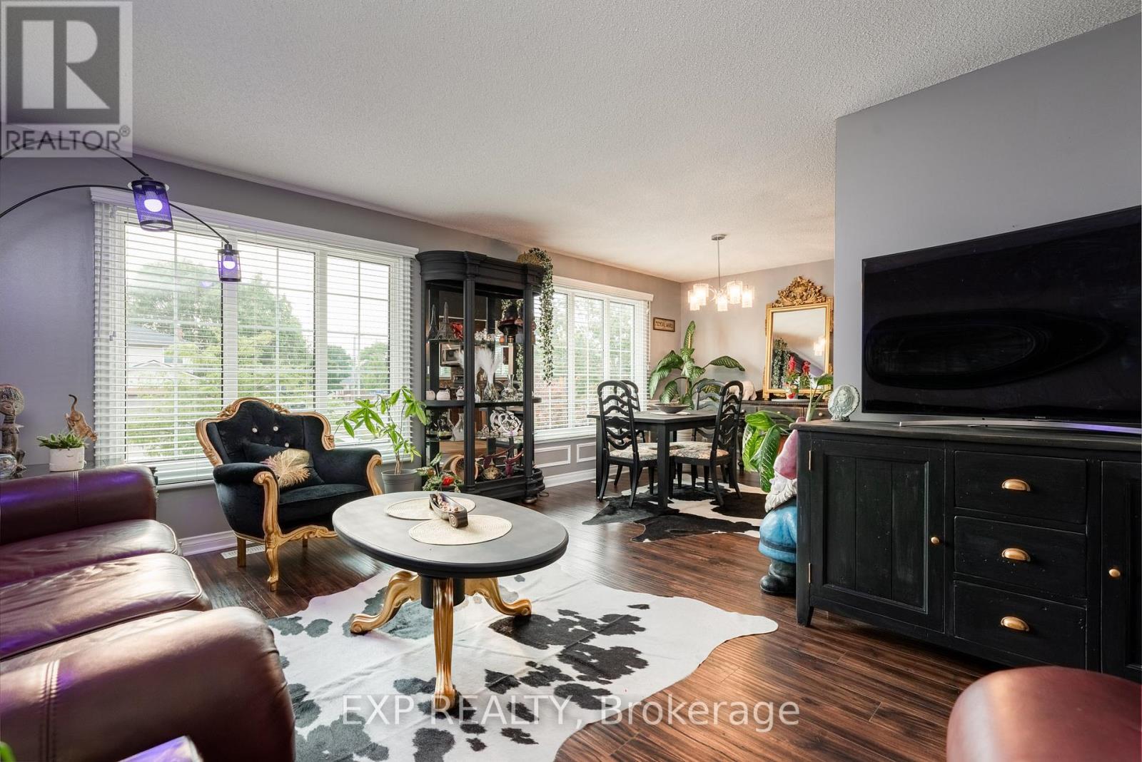 Photo 21 of 213 Northwood Drive, Welland ON