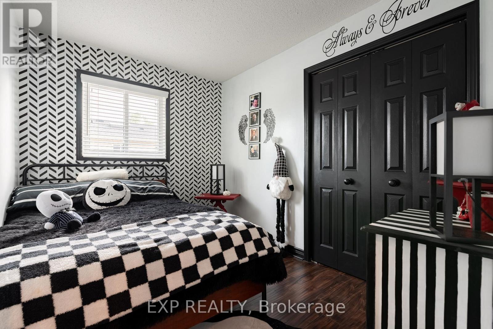 Photo 42 of 213 Northwood Drive, Welland ON