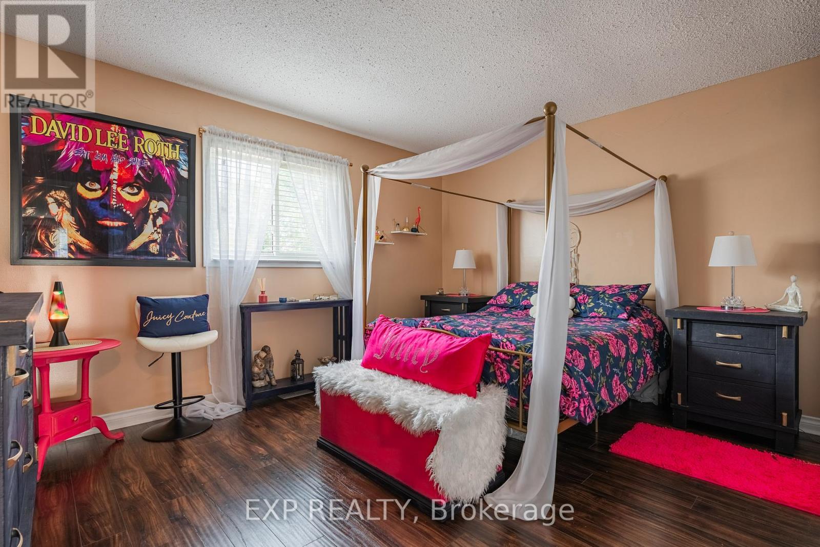Photo 23 of 213 Northwood Drive, Welland ON