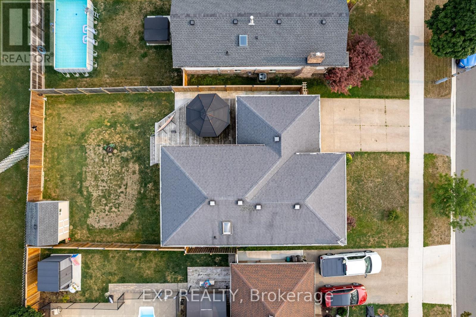 Photo 4 of 213 Northwood Drive, Welland ON