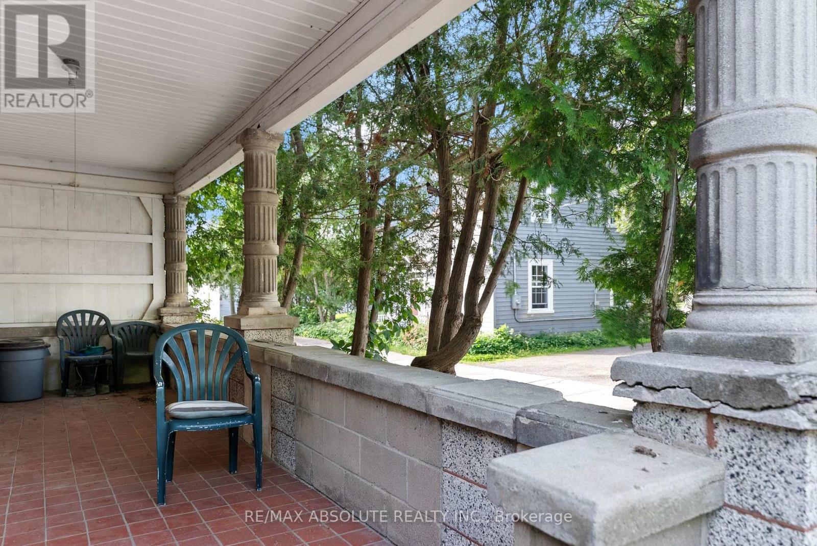 Photo 3 of 12 Rock Lane E, Arnprior ON