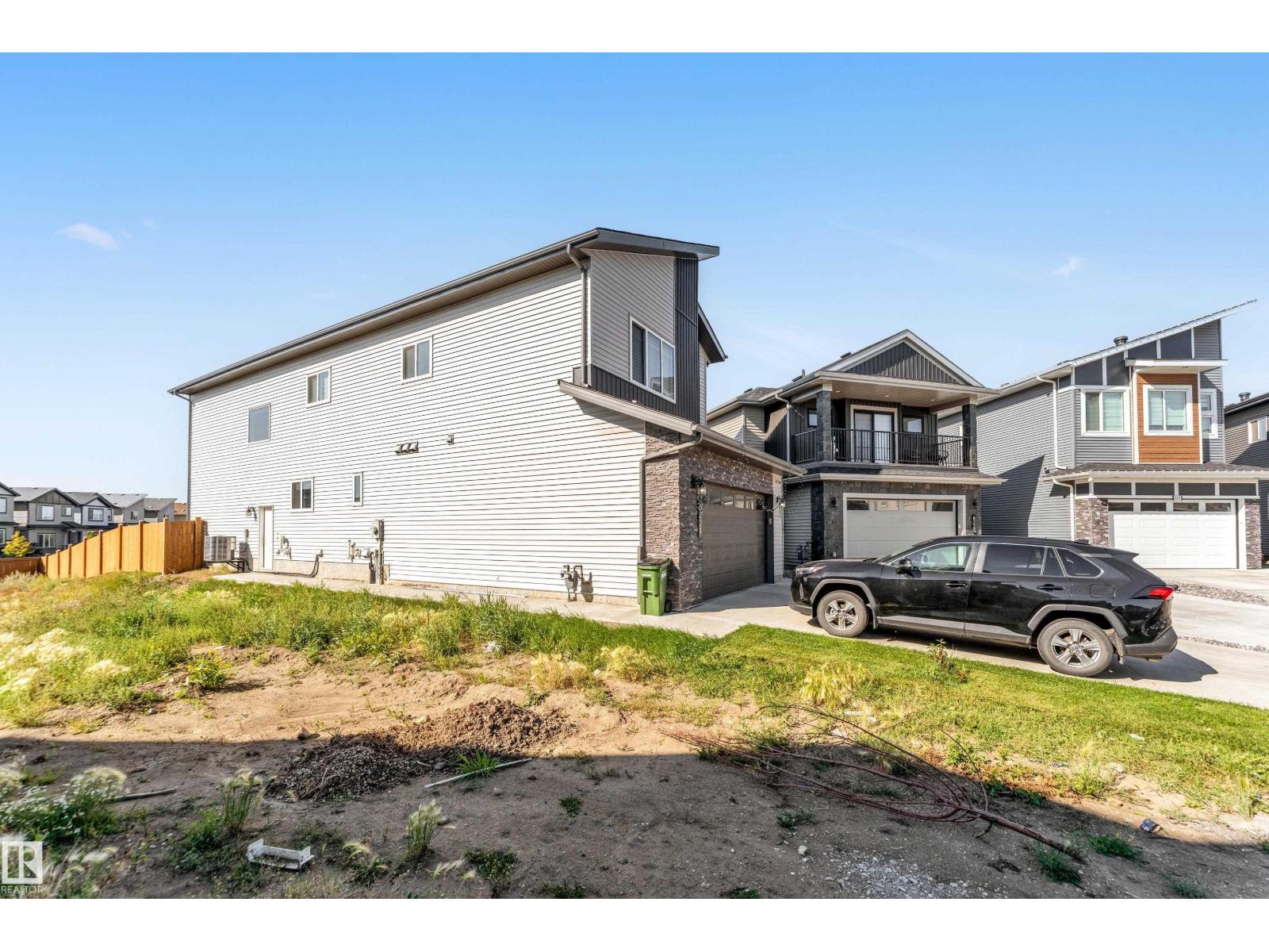 Photo 29 of 6221 172 A Av Nw, Edmonton AB