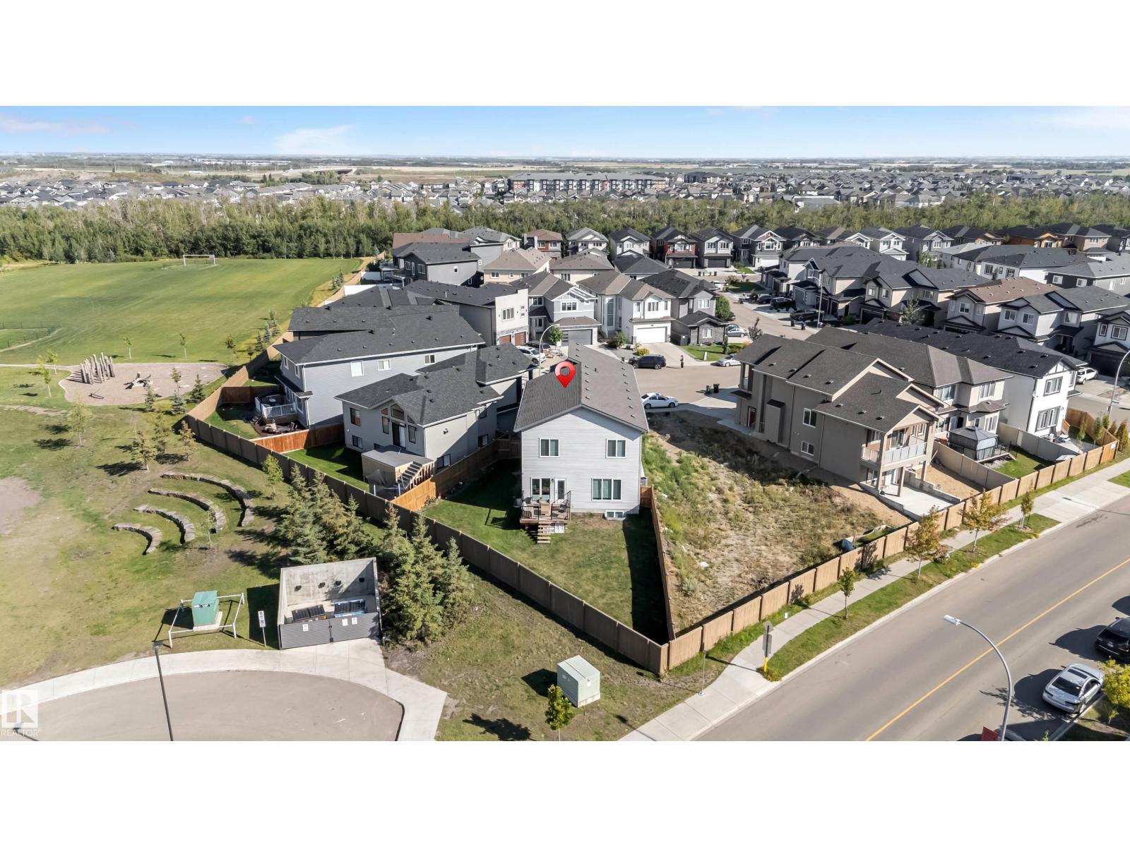 Photo 35 of 6221 172 A Av Nw, Edmonton AB