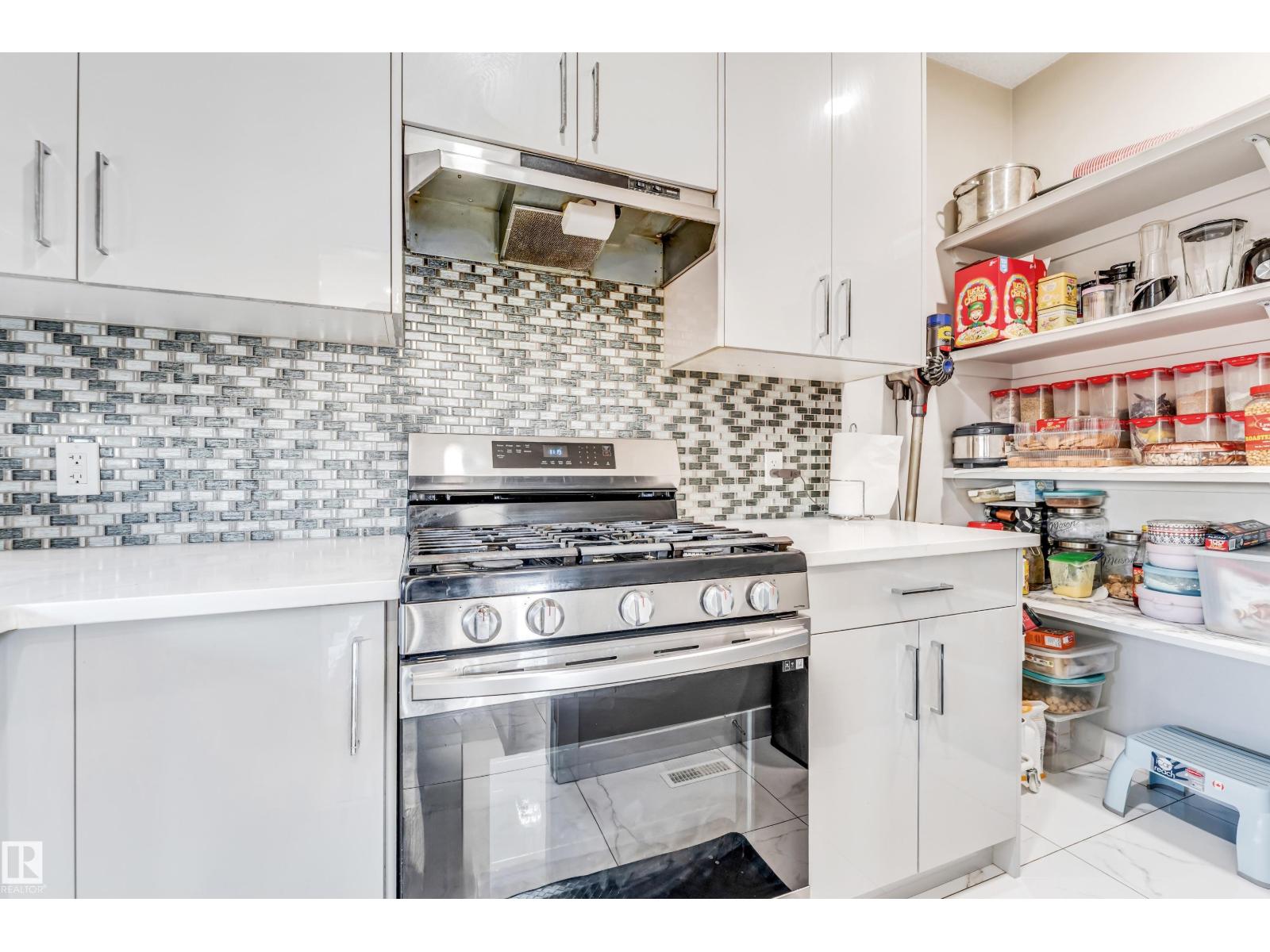 Photo 47 of 6221 172 A Av Nw, Edmonton AB