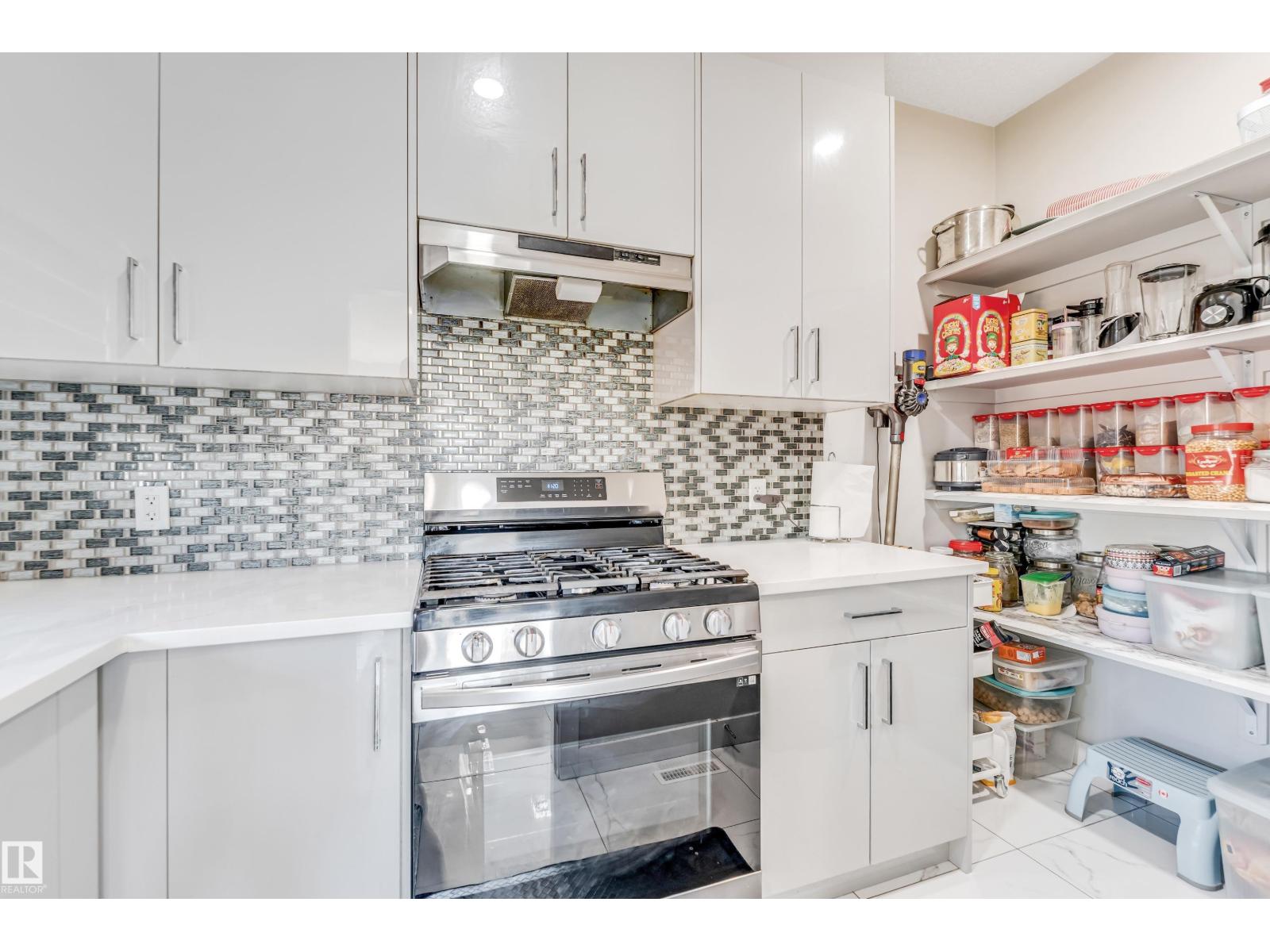 Photo 23 of 6221 172 A Av Nw, Edmonton AB