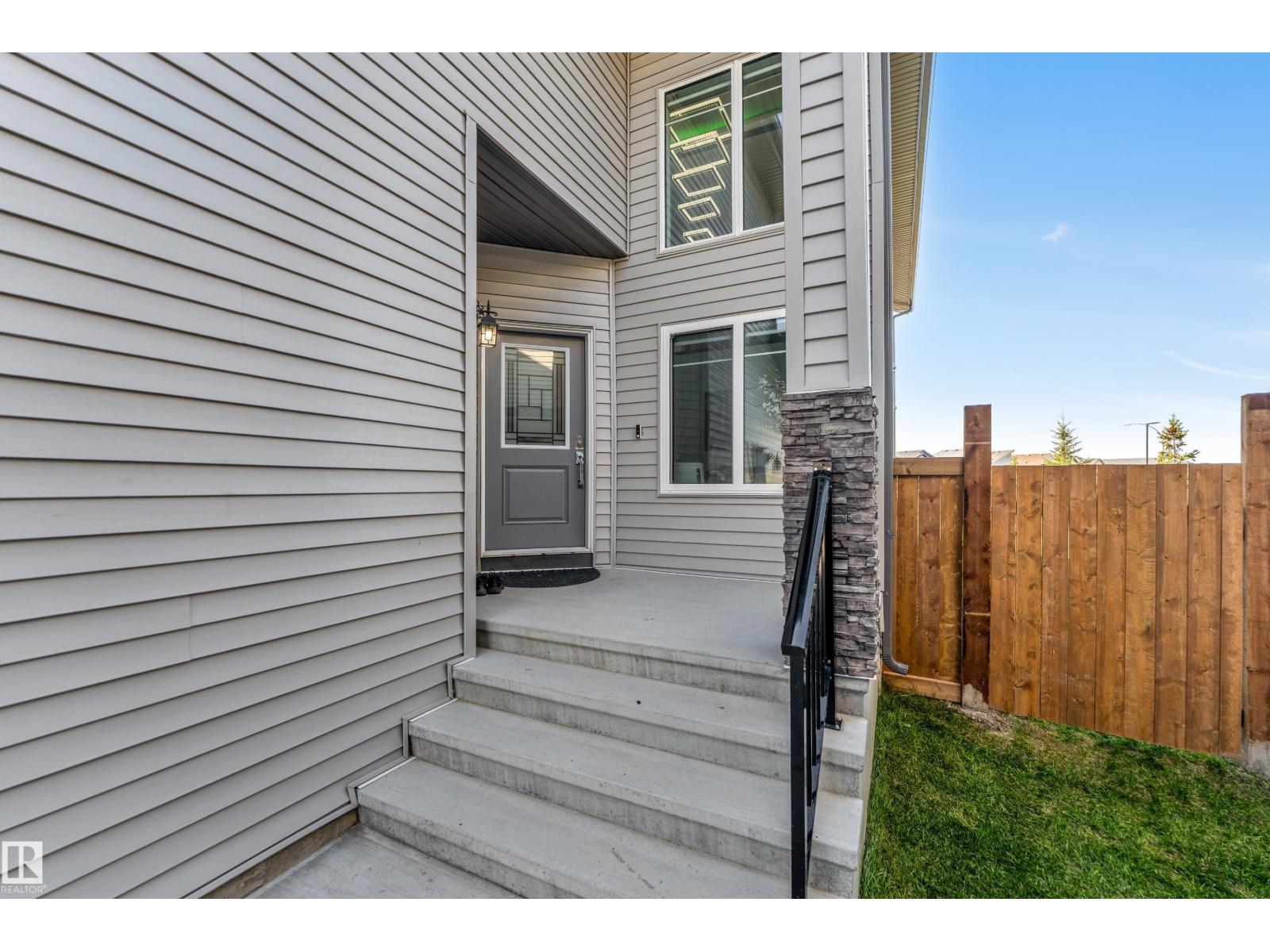 Photo 18 of 6221 172 A Av Nw, Edmonton AB