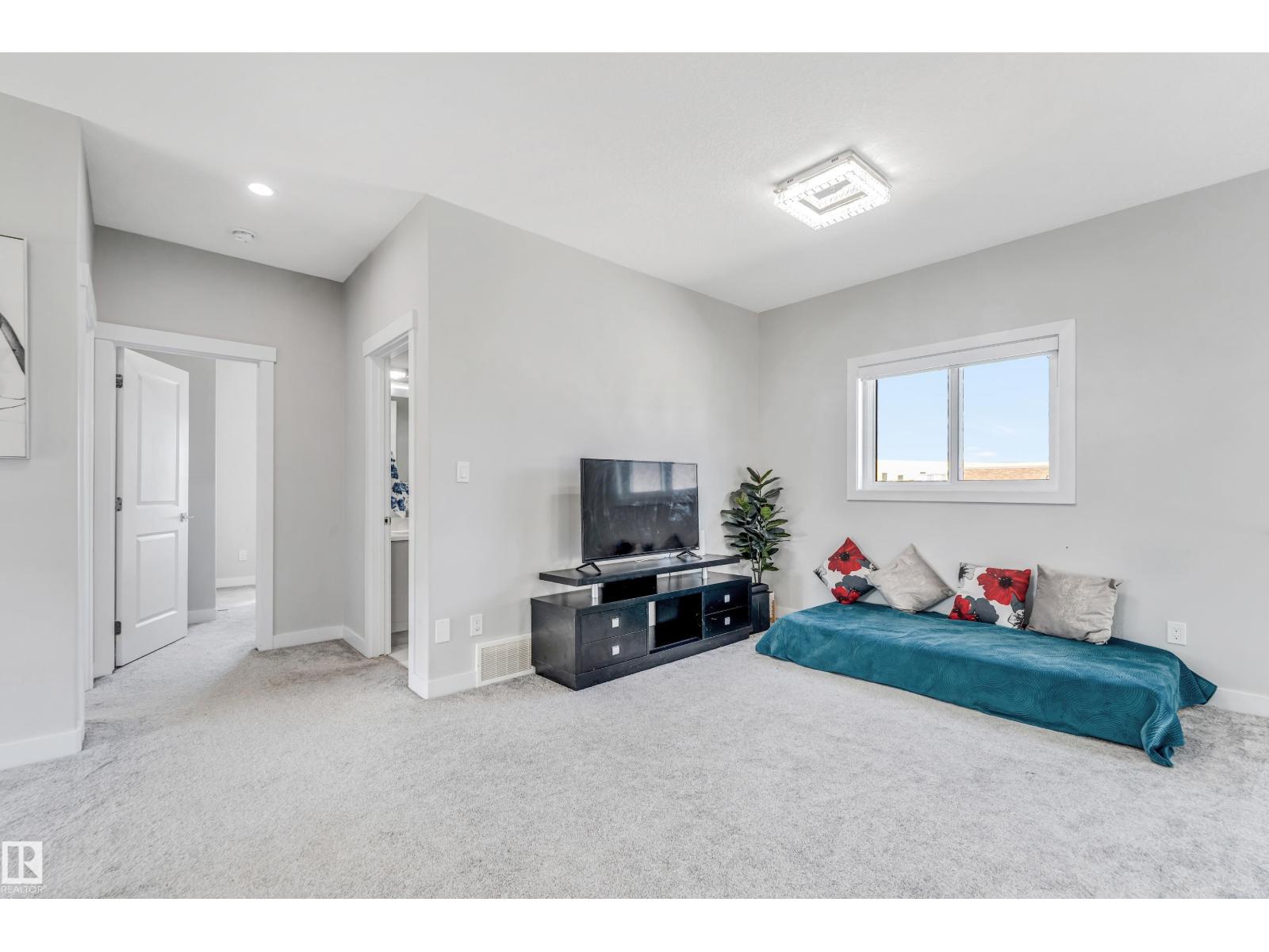 Photo 68 of 6221 172 A Av Nw, Edmonton AB