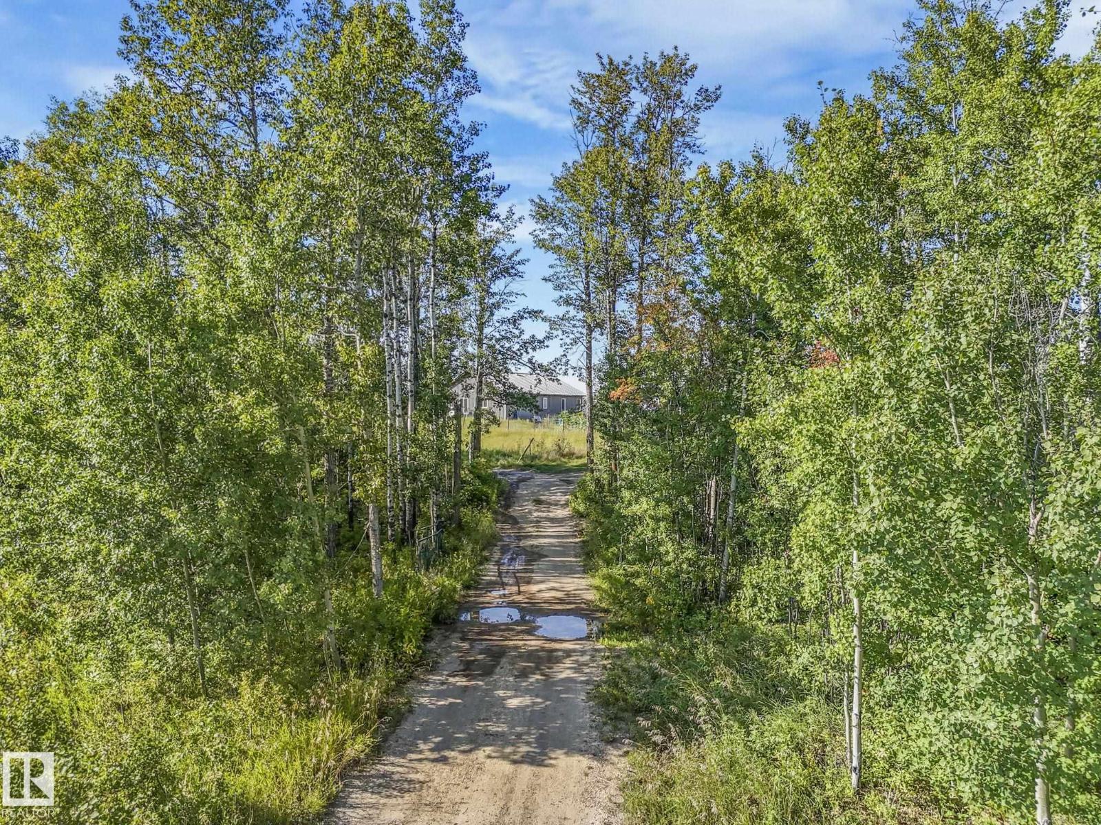 Photo 35 of 53405 Rge Road 53, Rural Parkland County AB