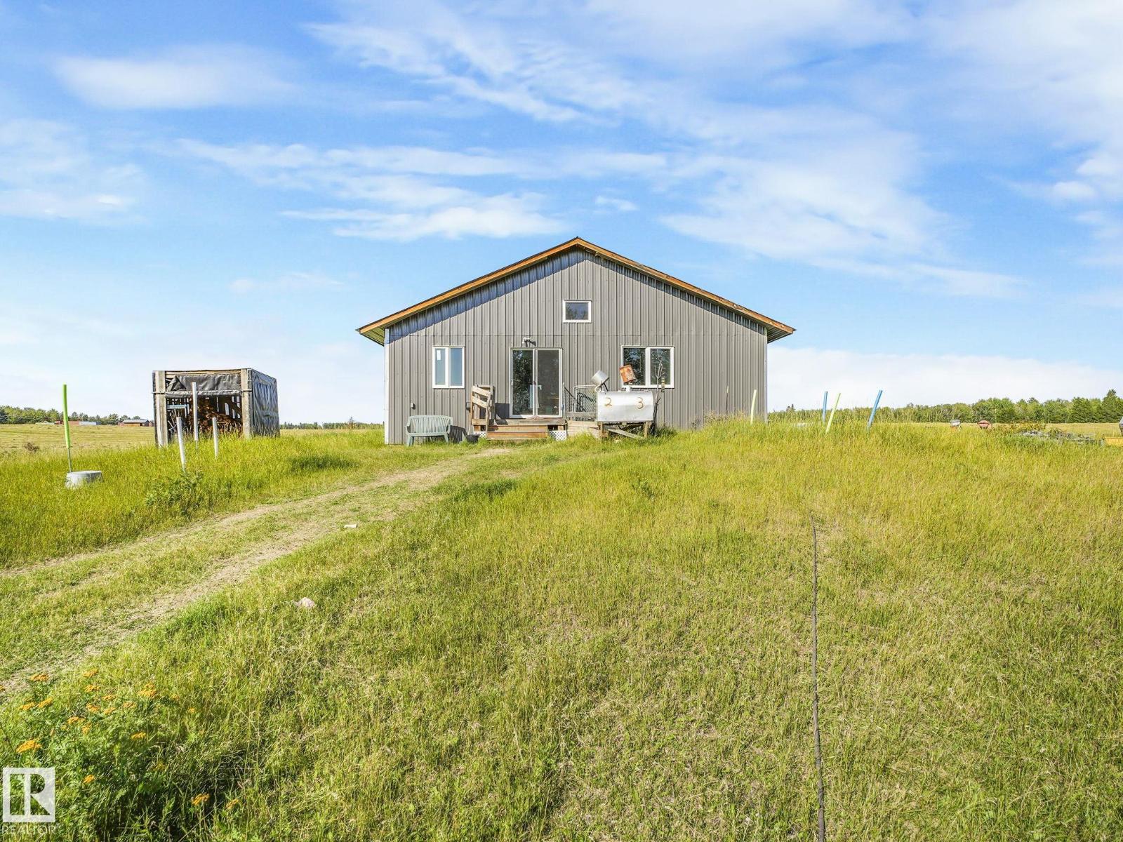 Photo 54 of 53405 Rge Road 53, Rural Parkland County AB