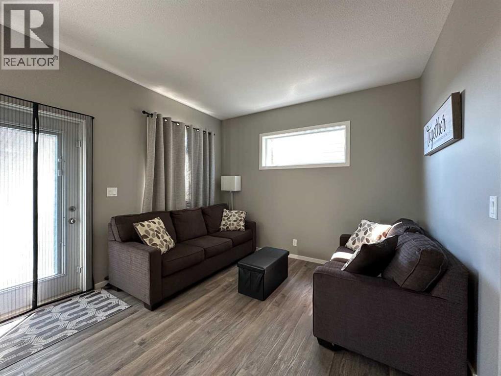 5815 63 Avenue Close, Ponoka