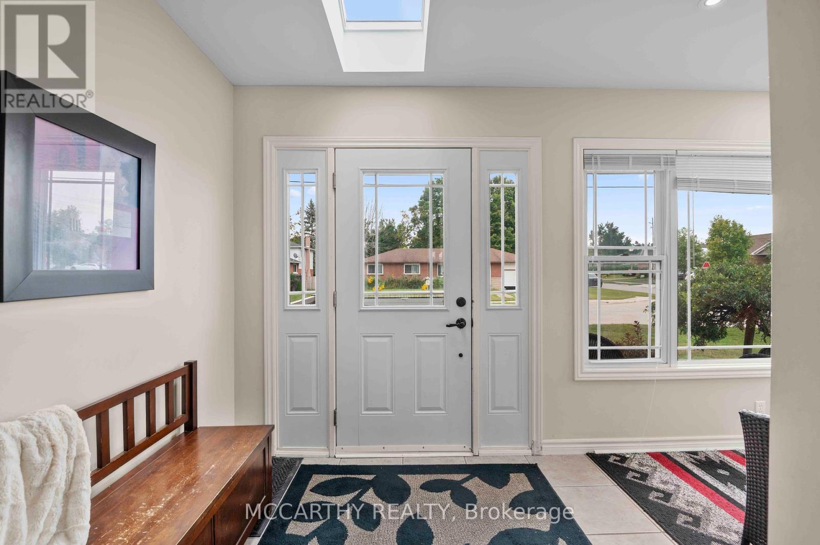 Photo 3 of 140 Ann Street, Shelburne ON