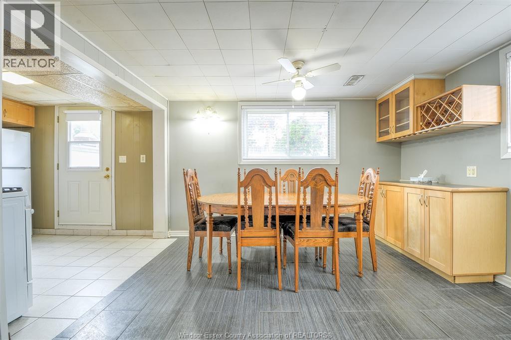 Photo 23 of 9715 Osborn, Windsor ON