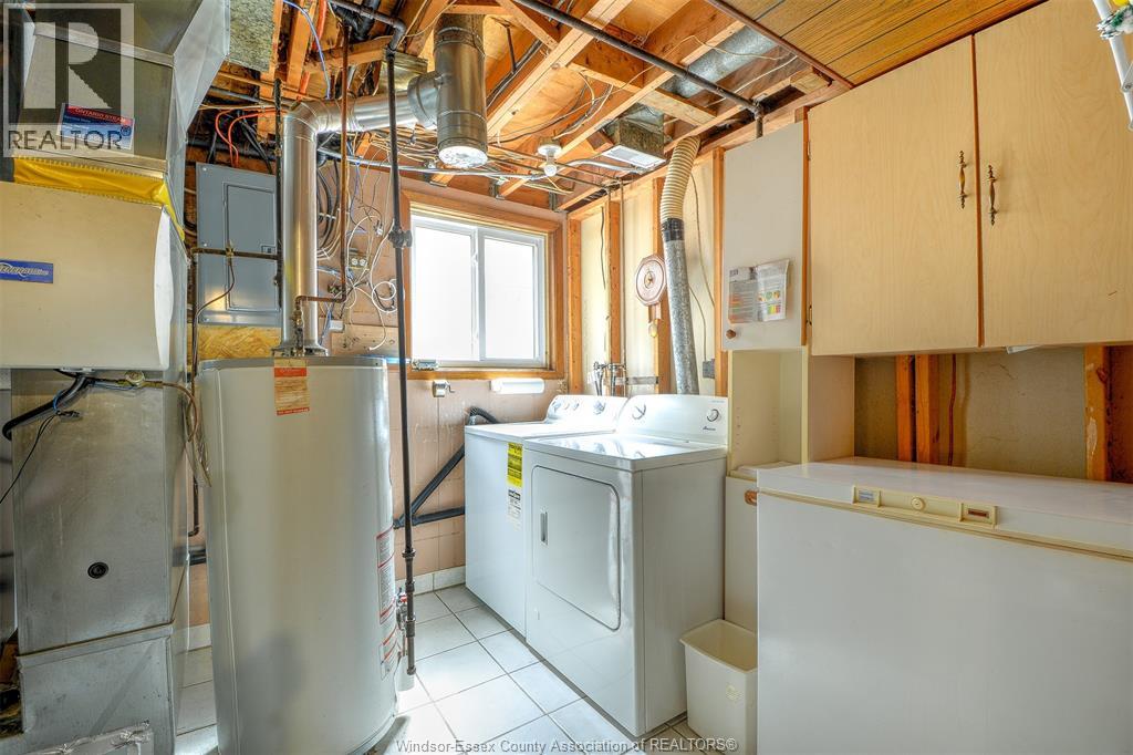 Photo 30 of 9715 Osborn, Windsor ON