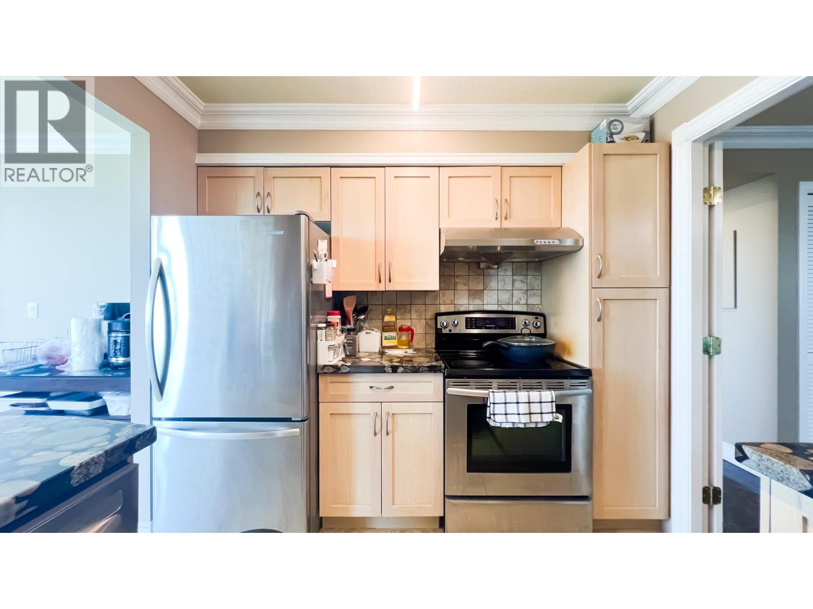 Photo 11 of 1206 8811 Lansdowne Road, Richmond BC