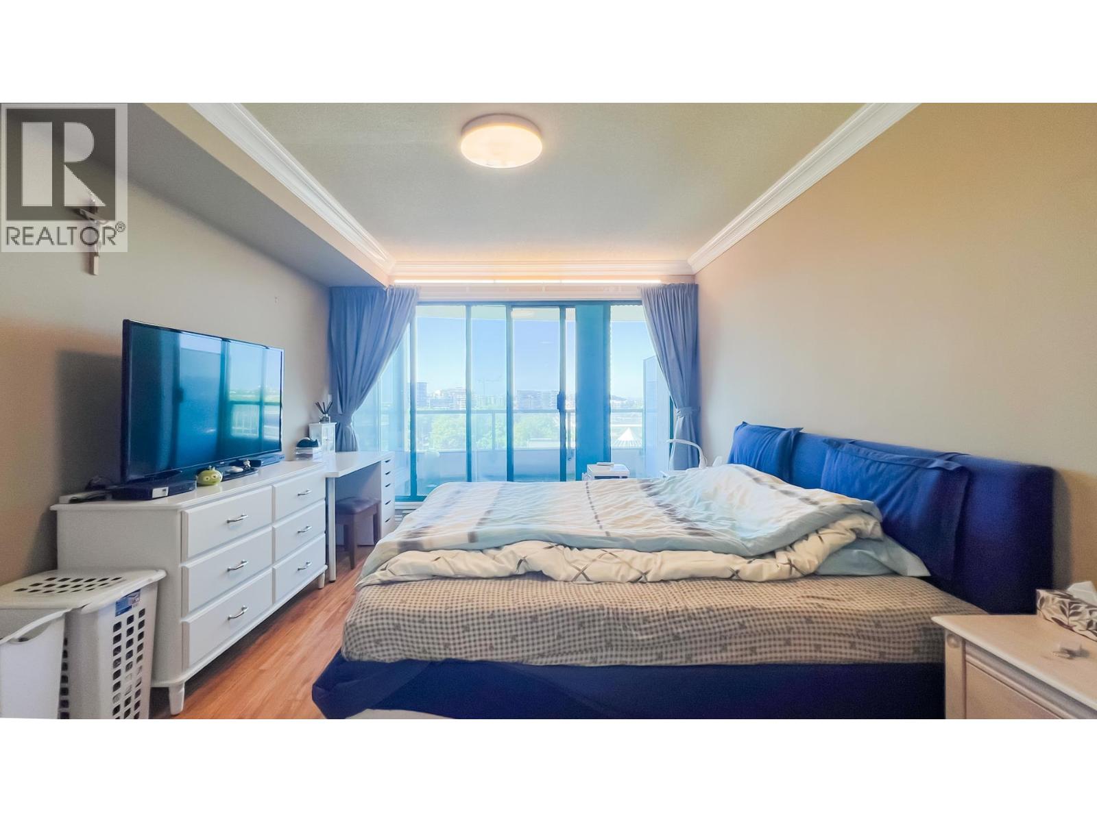 Photo 16 of 1206 8811 Lansdowne Road, Richmond BC