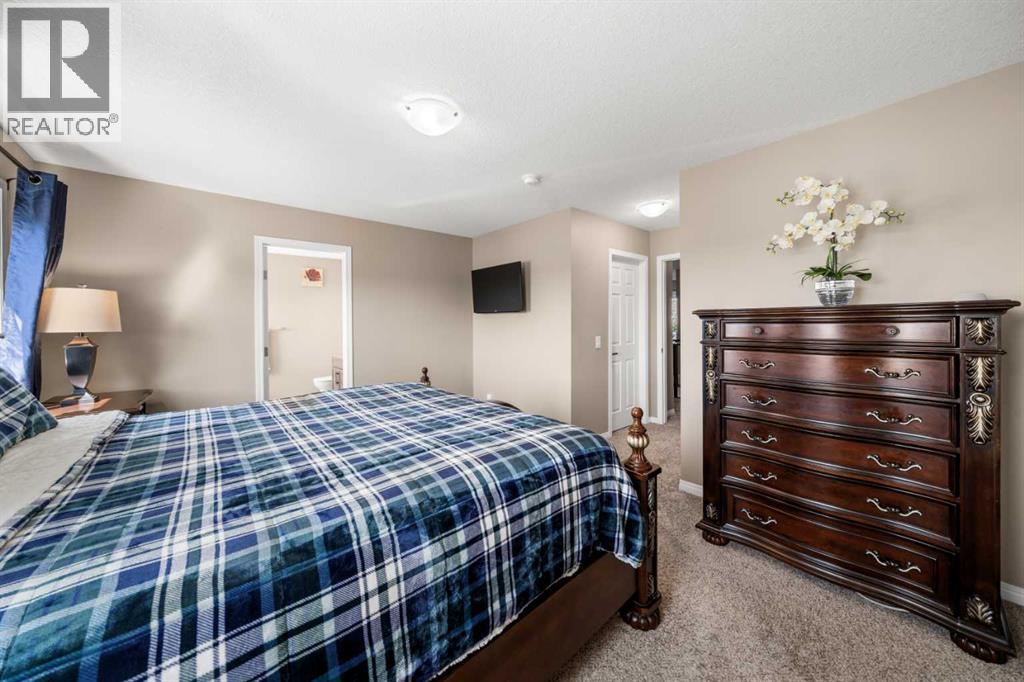 Photo 16 of 353 Windrow Crescent Sw, Airdrie AB