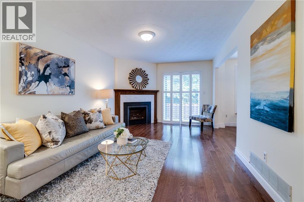 Photo 7 of 1205 Lambs Court Unit 7, Burlington ON