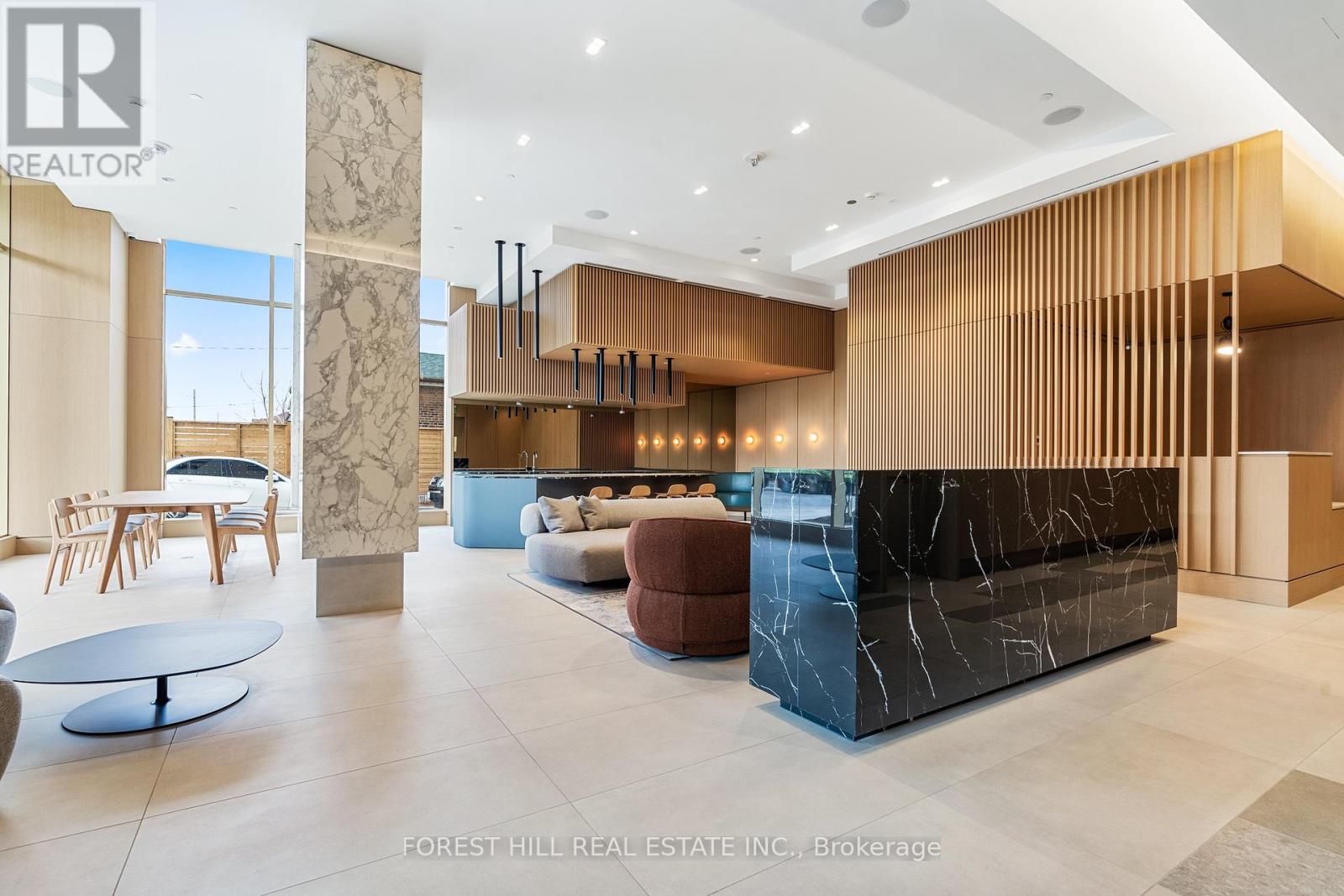 Photo 2 of 616 9 Croham Road, Toronto ON